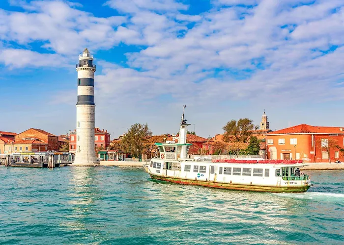 度假居 House And In 38402 *